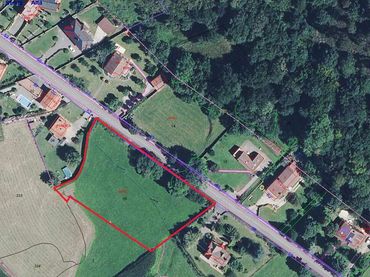 Terreno residencial en venta en Avenida Alisas