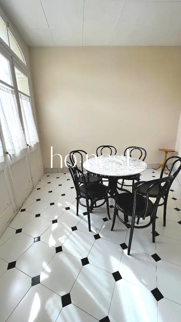 Comedor de Casa adosada en venta en Vilafranca del Penedès con Calefacción, Terraza y Trastero