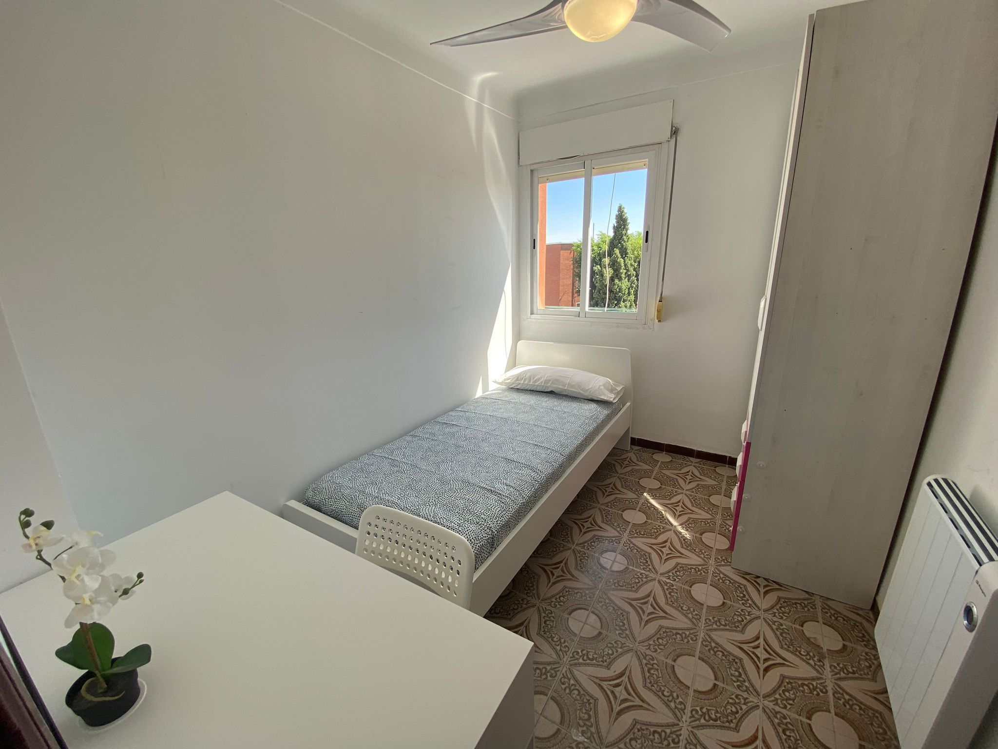 Pis per a compartir a Calle Alcocer, 31, Los Ángeles