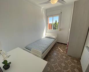 Flat to share in Calle Alcocer, 31, Los Ángeles