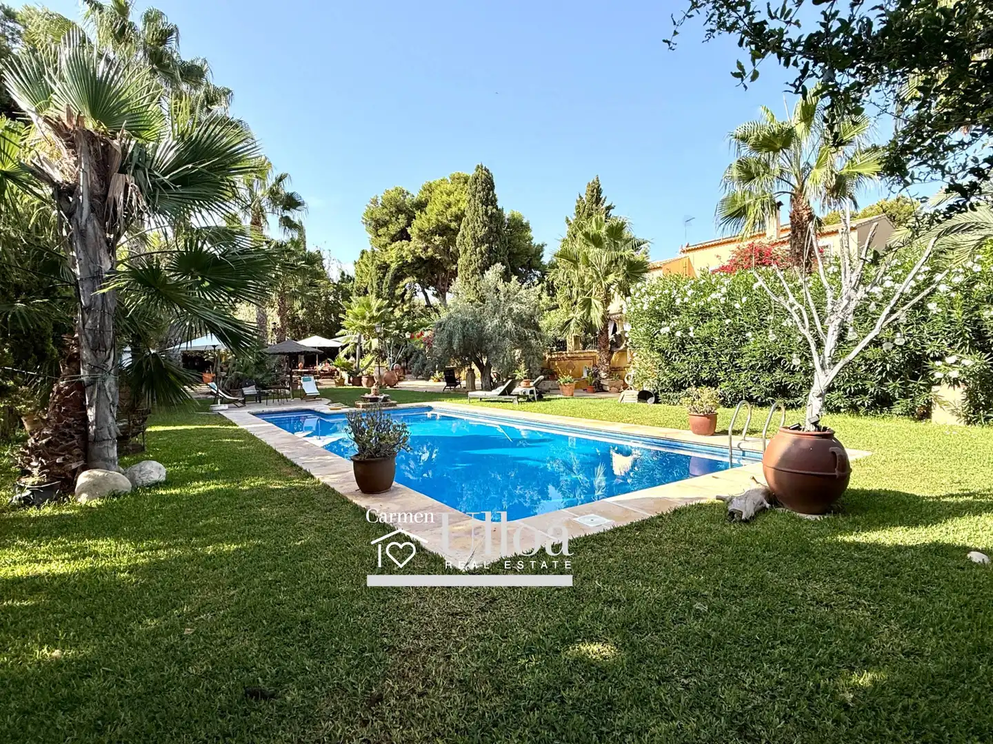 Piscina de Casa o xalet en venda en Alicante / Alacant amb Jardí privat, Terrassa i Traster