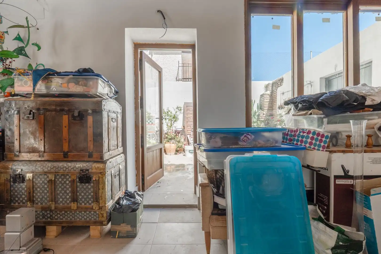 Houses for sale in Granada  with Air Conditioner, Terrace and Furnished