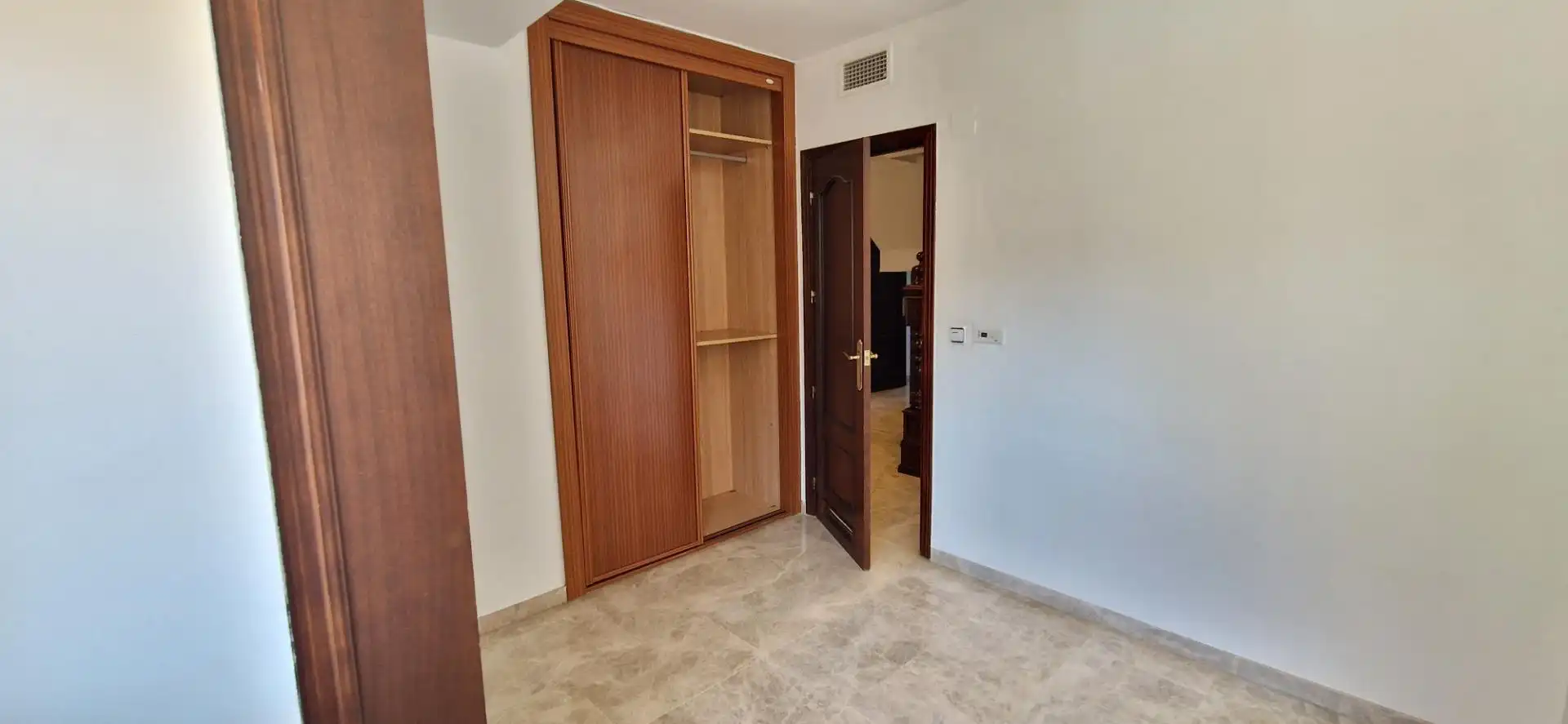 Habitación de Ático en venta en Córdoba con Aire acondicionado, Calefacción y Terraza