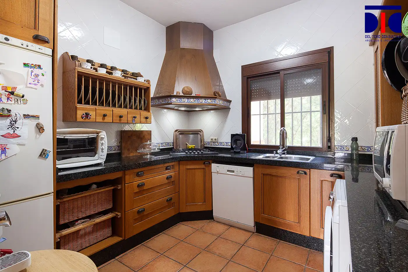 Cocina de Finca rústica en venta en Fuenteheridos con Aire acondicionado, Calefacción y Jardín privado