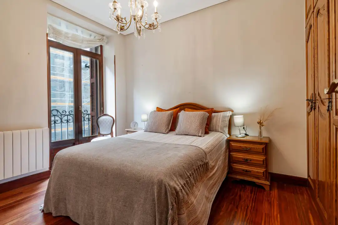 Bedroom of Flat for sale in Donostia - San Sebastián   with Heating and Balcony
