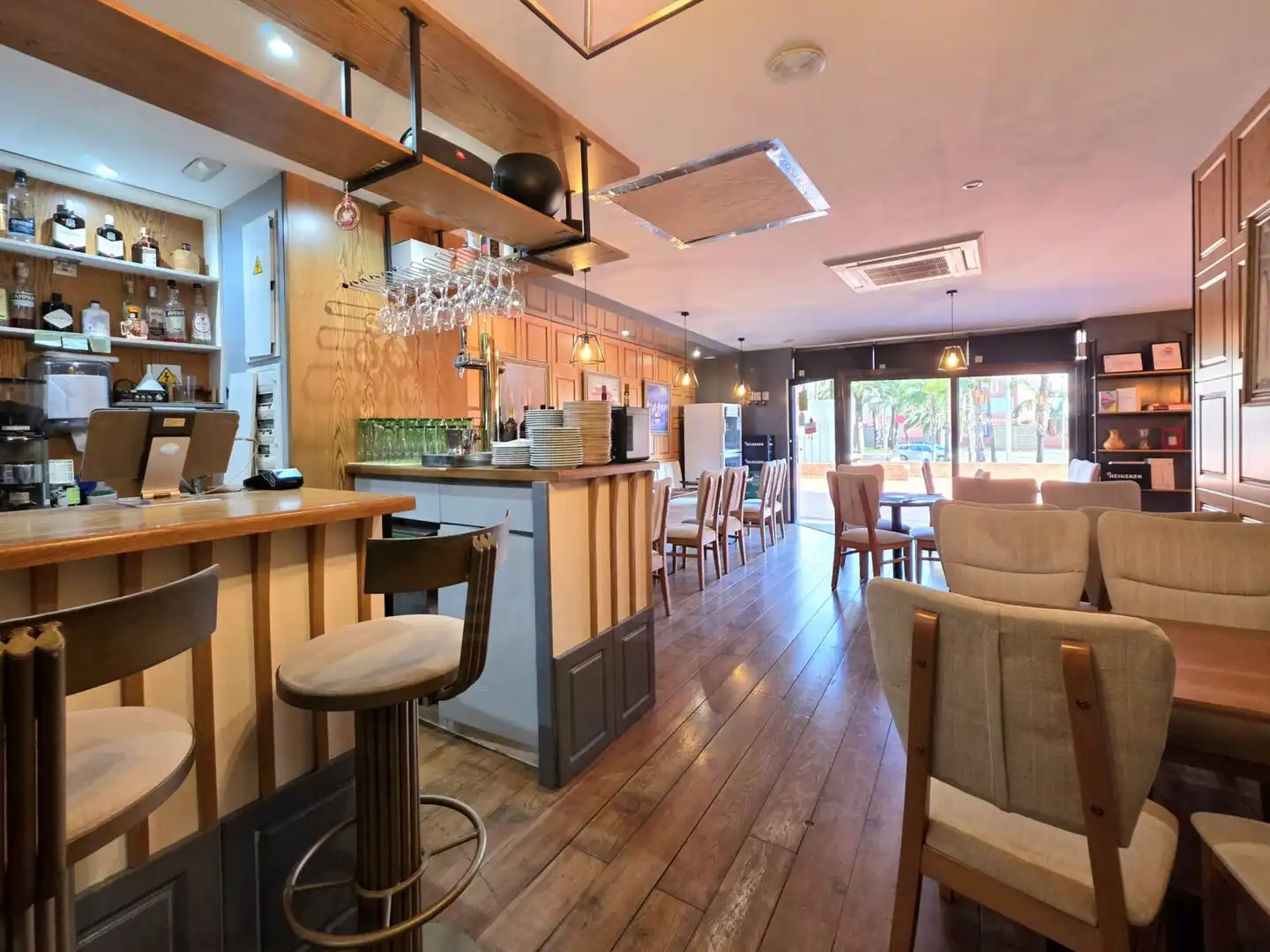 Commercial properties for rent in Sant Martí