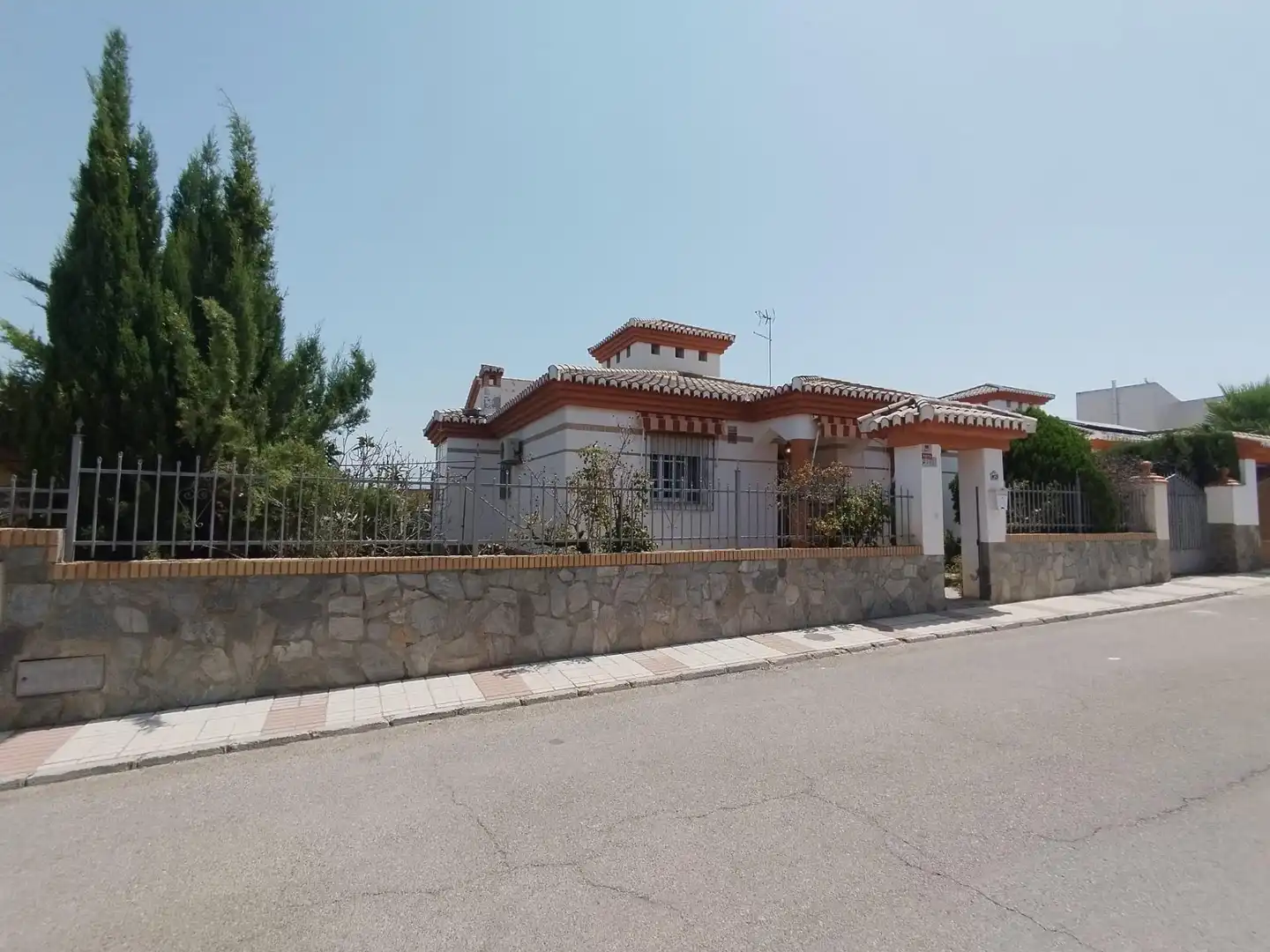 Villa mit Pool zum Verkauf in ZARZAMORA