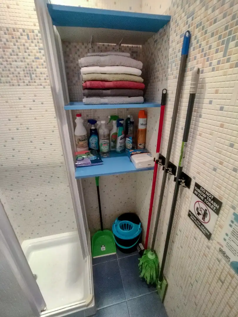 Bathroom of Flat for rent in Cádiz  with Parquet flooring, Furnished and Oven