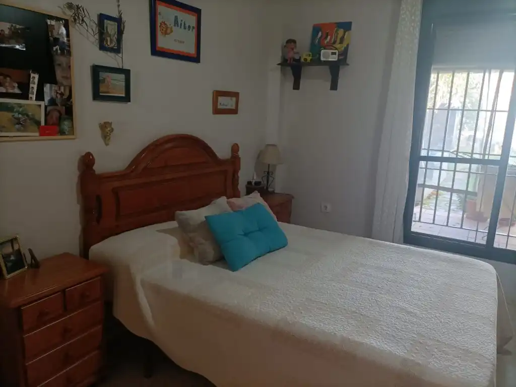 Dormitori de Casa adosada en venda en Badajoz
