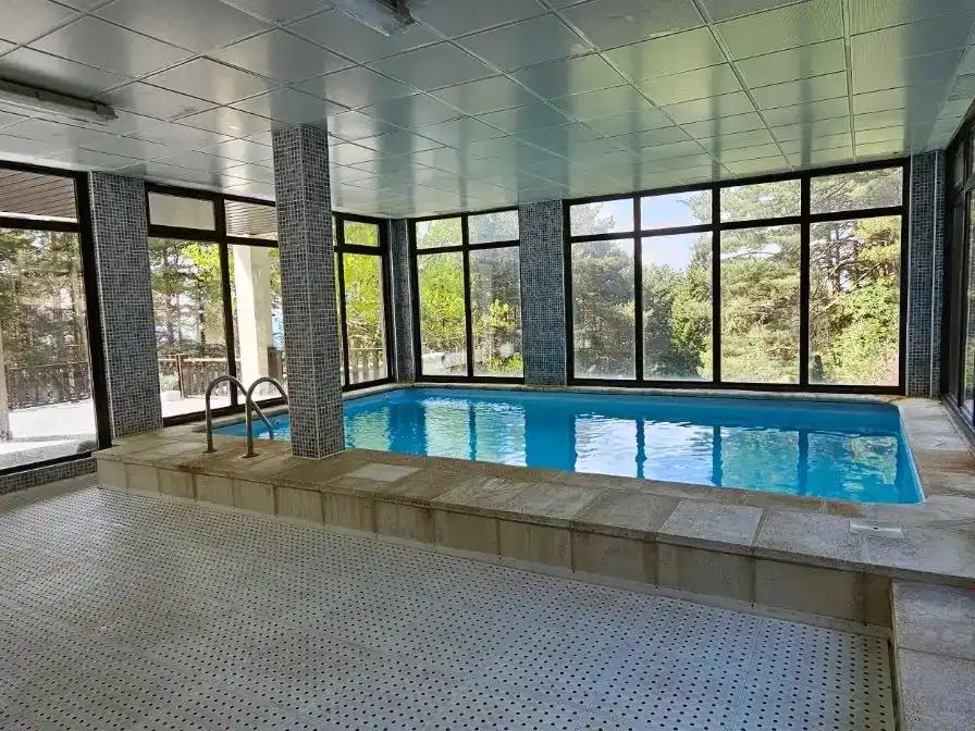 Piscina de Pis en venda en Cerezo de Arriba, Segovia