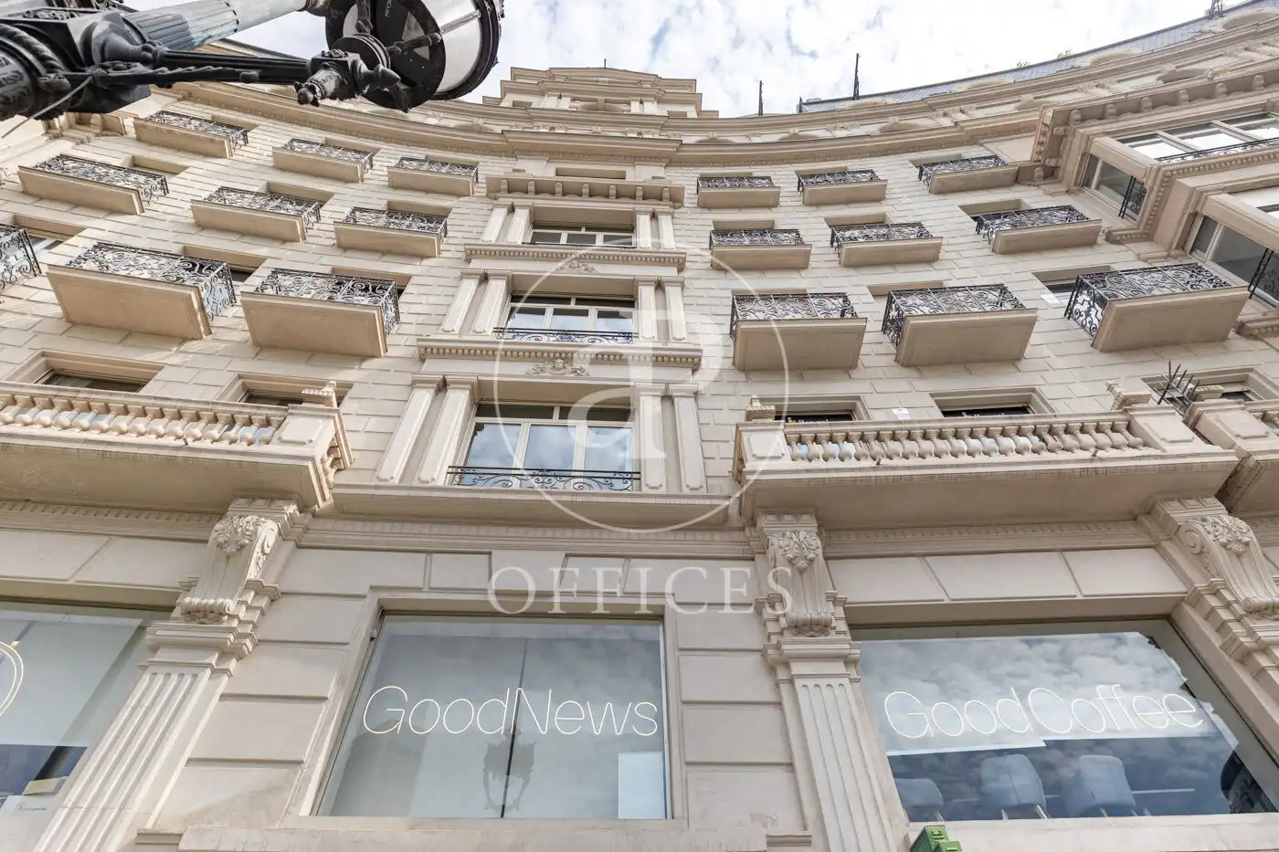 Vista exterior de Oficina de alquiler en Barcelona con Calefacción