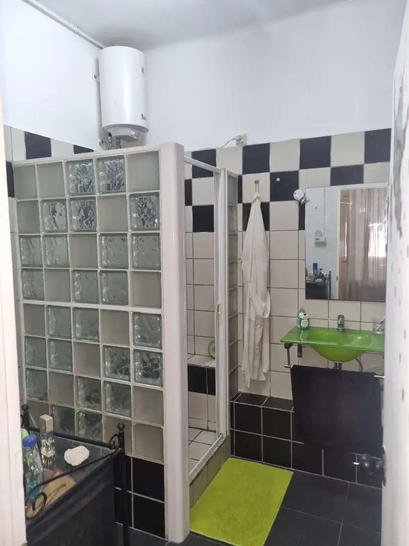 Bany de Local en venda en Singuerlín