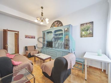 Appartement avec ascenseur à louer à Calle Arzobispo Guisasola