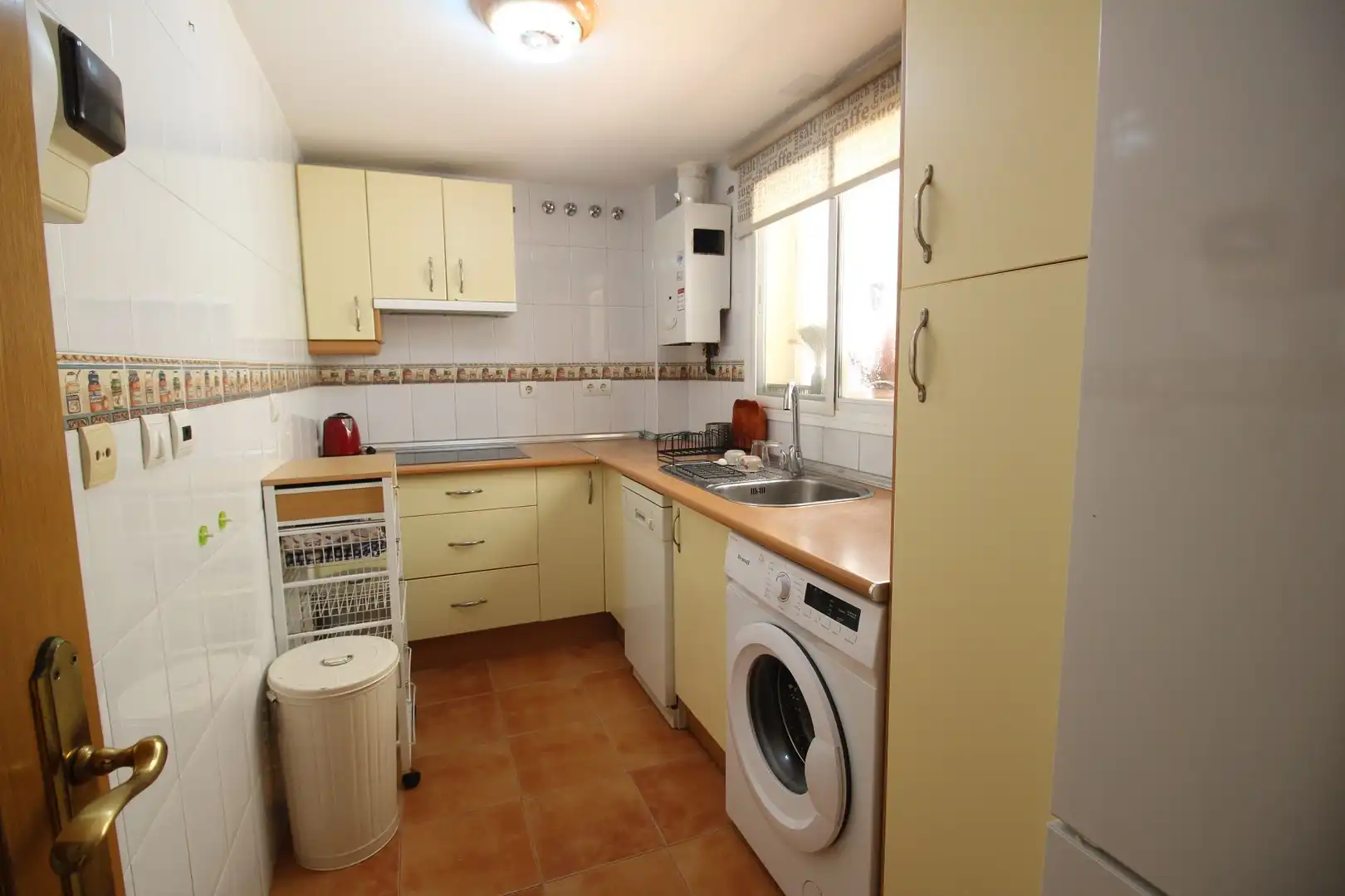 Küche von Wohnung zur Miete in Málaga mit Klimaanlage, Heizung und Möbliert