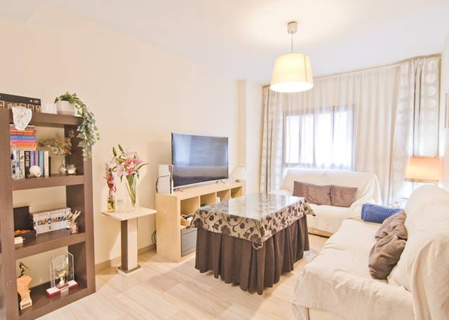 Piso en Venta en Calle Fundición en Motril  ciudad