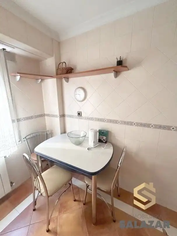 Cocina de Piso de alquiler en Bilbao  con Calefacción
