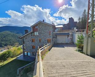 Vista exterior de Garatge en venda en Alp