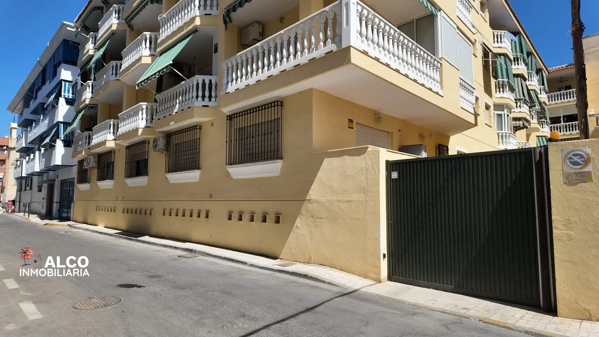 Exterior view of Garage for sale in Torrox