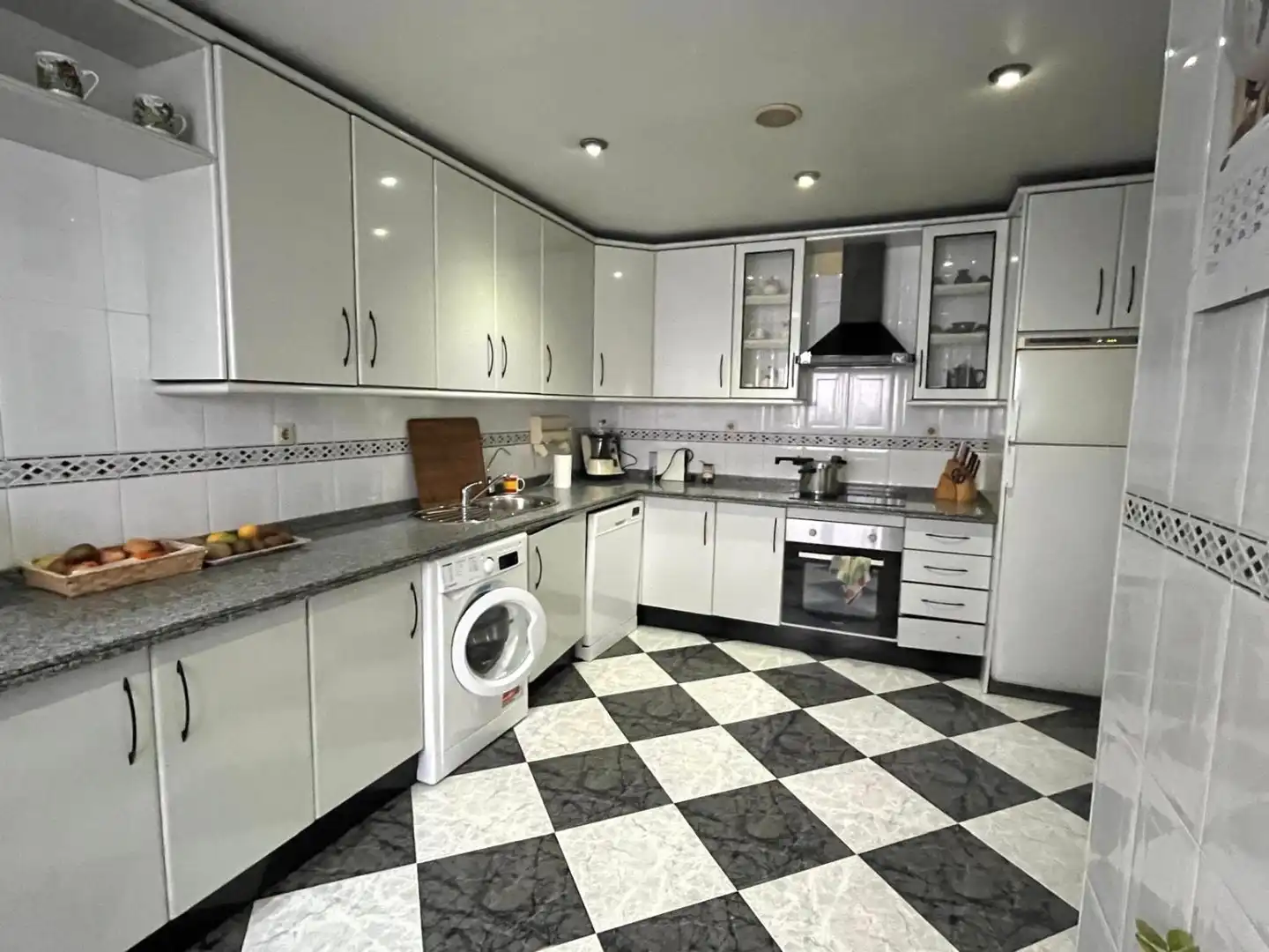 Kitchen of Houses for sale in Jerez de la Frontera  with Terrace and Storage room