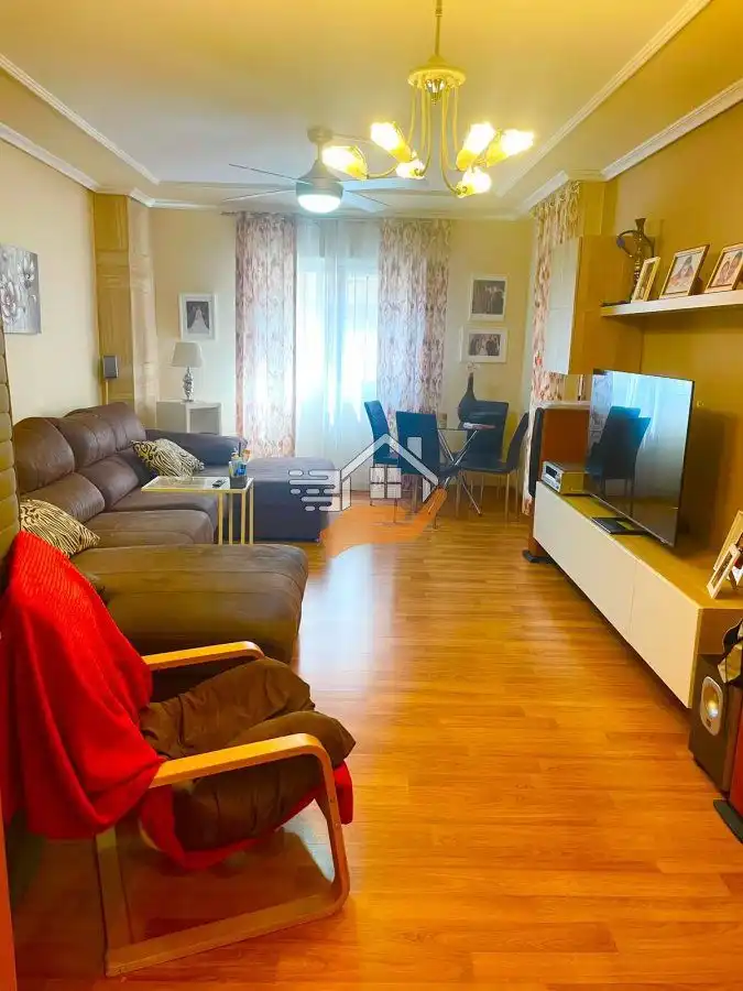 Sala de estar de Piso en venta en Murcia con Terraza, Trastero y Balcón