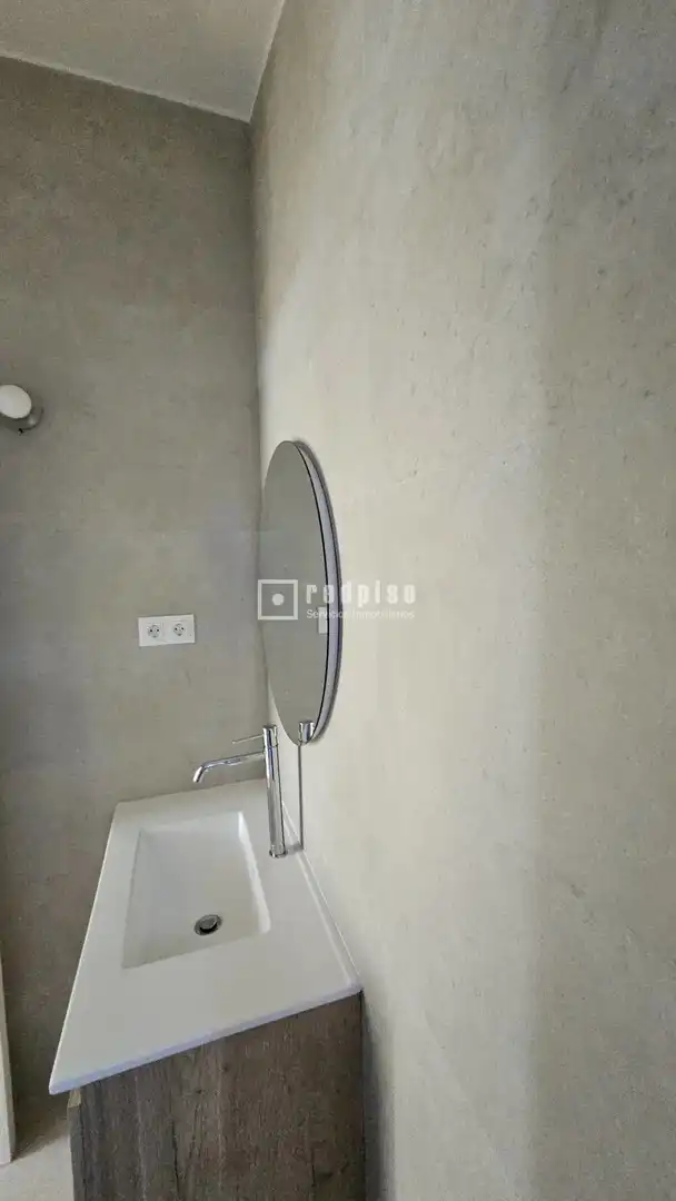 Baño de Ático en venta en Madrid con Aire acondicionado, Calefacción y Parquet