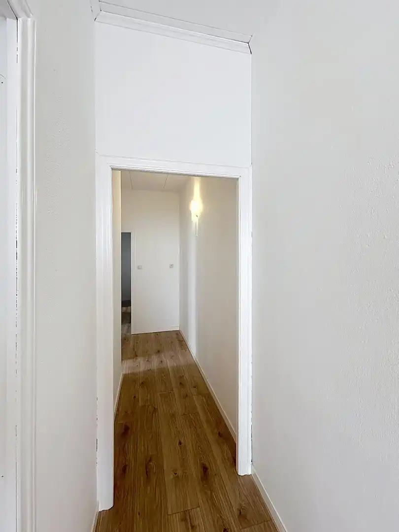 Flat for sale in Barcelona  with Furnished and Alarm