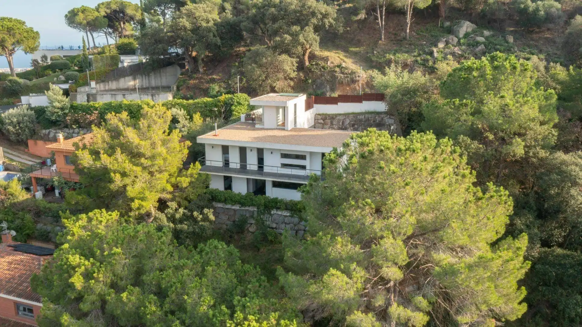 Casa amb terrassa en venda a Carrer de la Galbanya