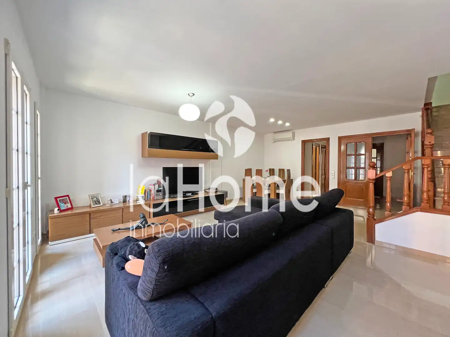 Sala d'estar de Casa o xalet en venda en Riba-roja de Túria amb Aire condicionat, Calefacció i Terrassa