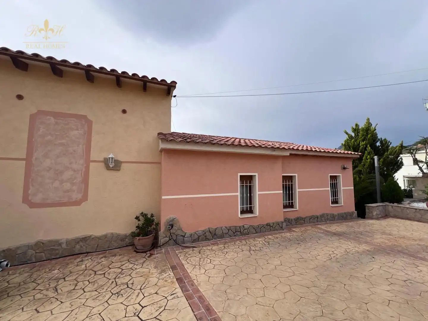 Exterior view of Houses for sale in L'Alfàs del Pi  with Air Conditioner, Heating and Terrace