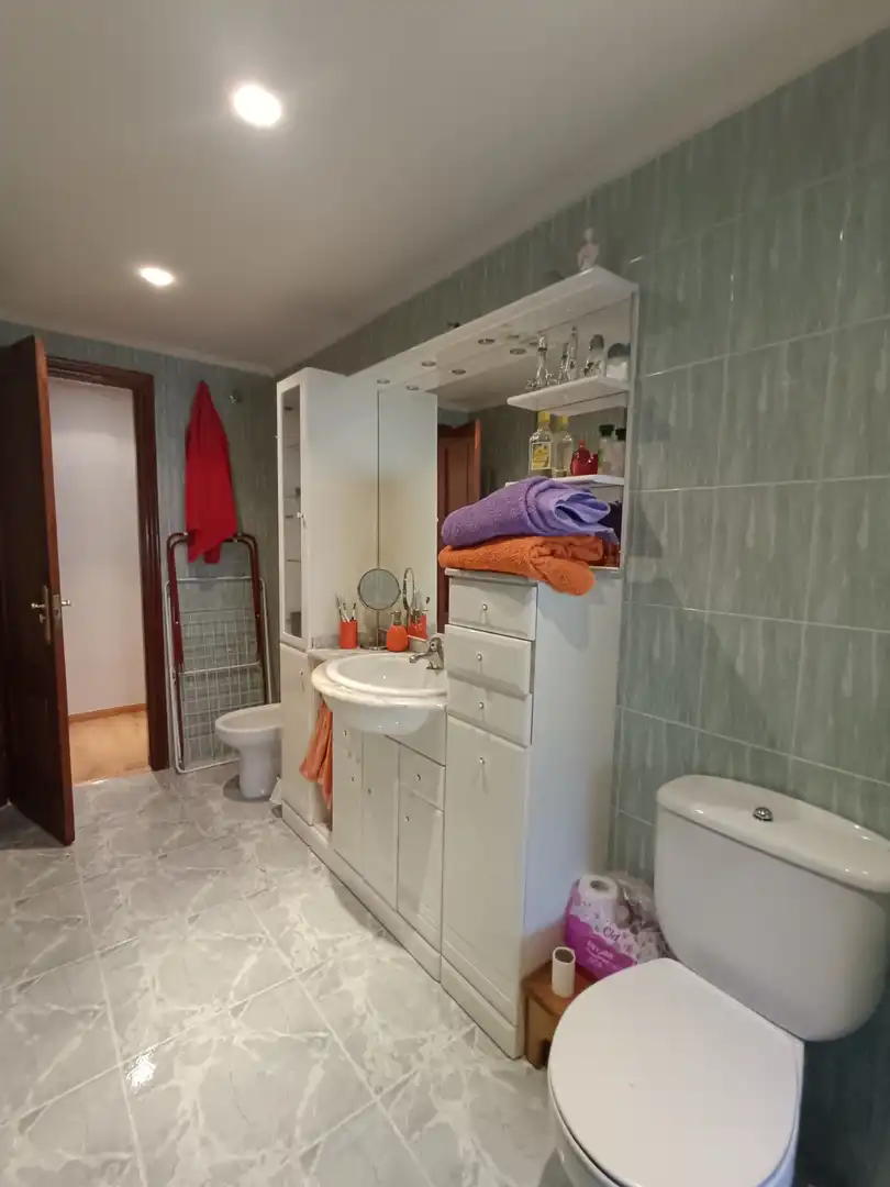 Bathroom of Flat for sale in Guardo  with Heating and Storage room