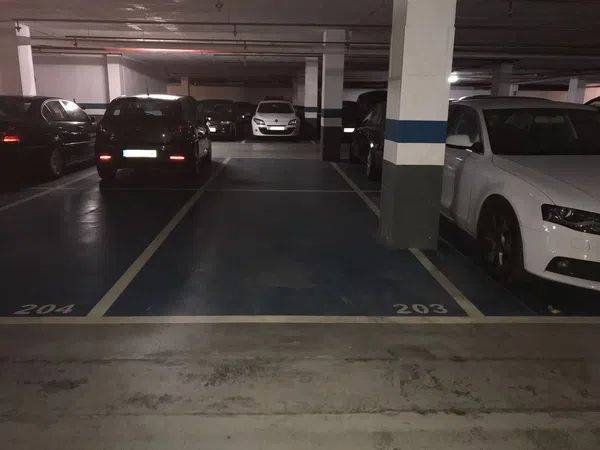 Garaje en Venta en Carrer del Marquès de Sentmenat, 13I en Barri de les Corts