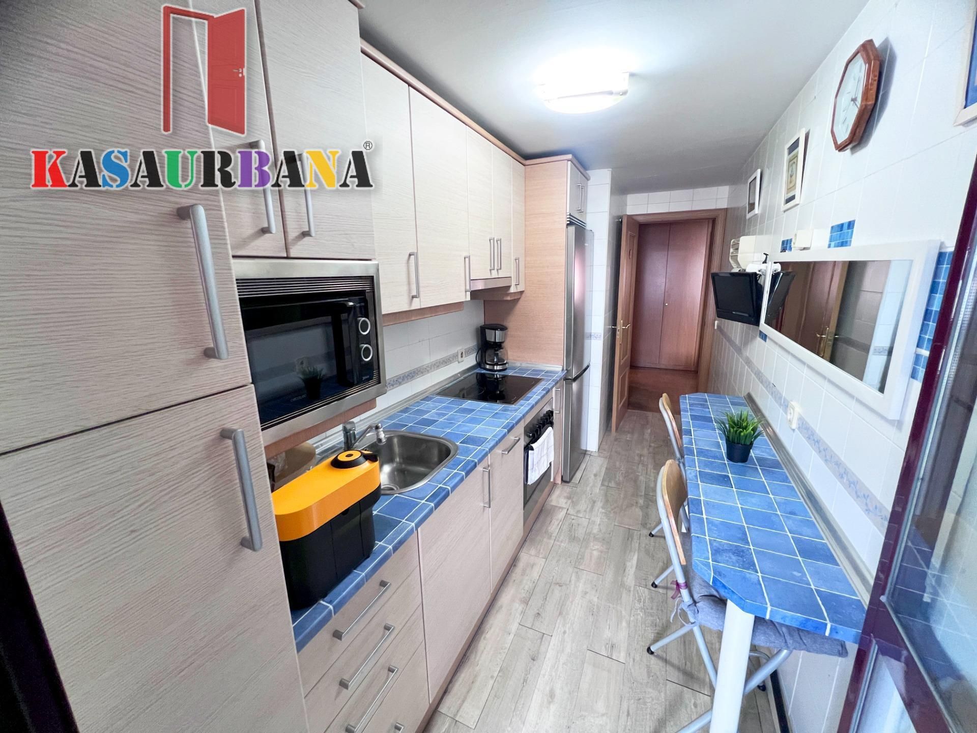 Kitchen of Attic for sale in Valdemoro  with Heating, Terrace and Community pool