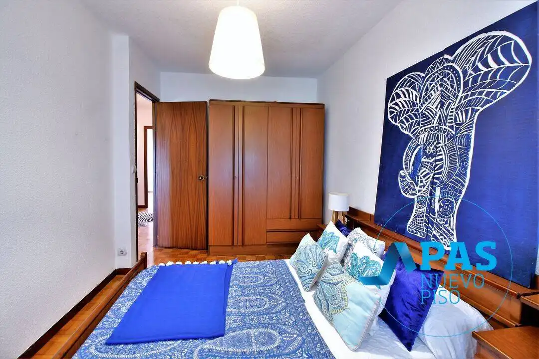 Habitación de Piso en venta en Santander con Calefacción, Trastero y Amueblado