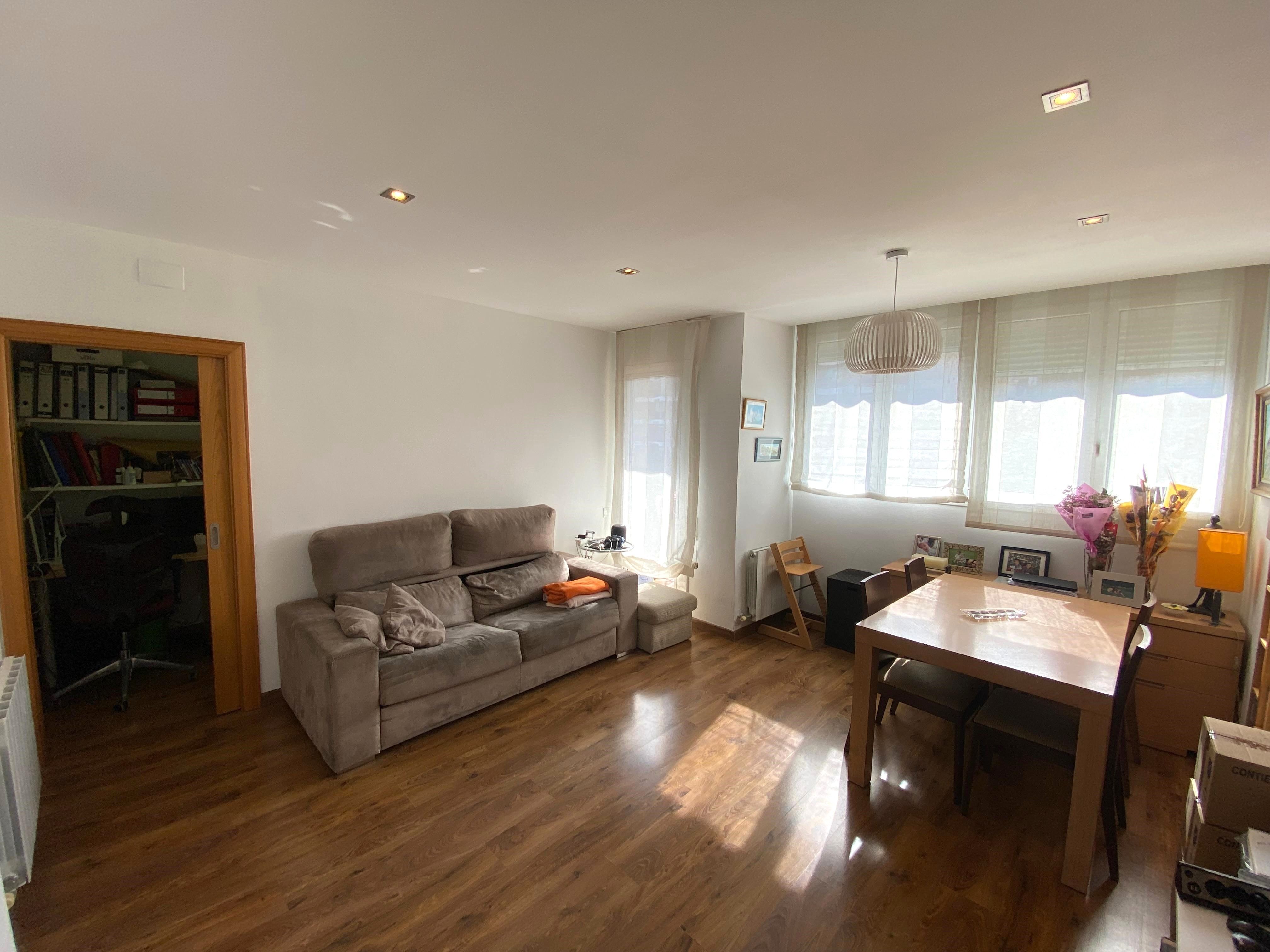 Living room of Flat for sale in  Barcelona Capital  with Heating and Balcony