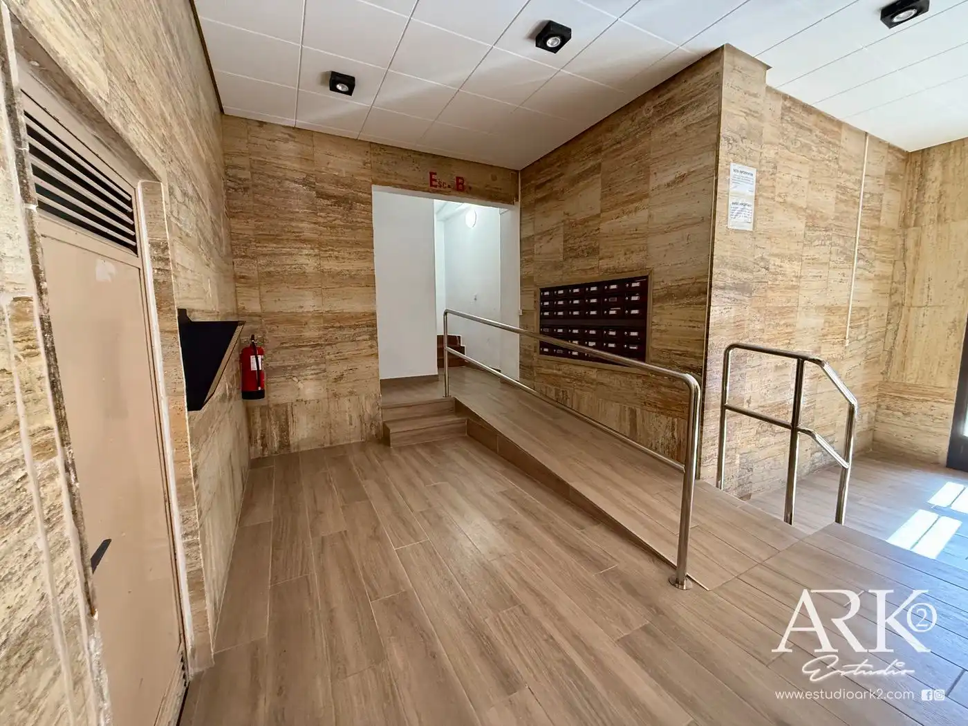 Piso en venta en Gandia con Amueblado, Lavadora y Balcón