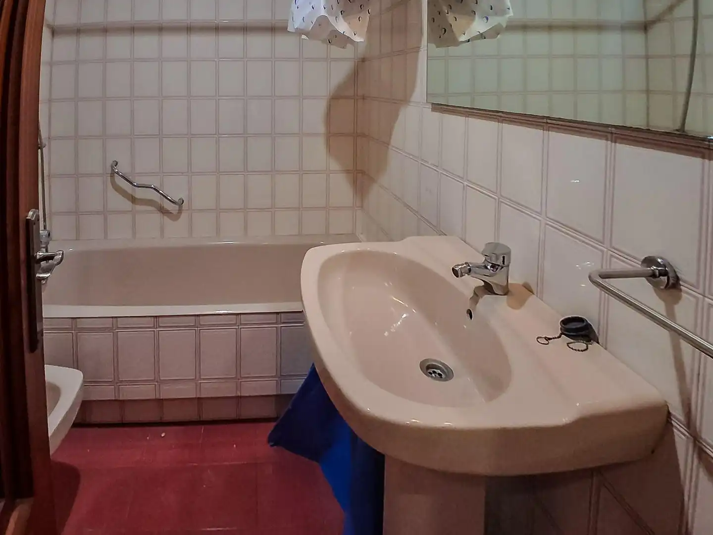 Badezimmer von Wohnung zur Miete in Santander mit Heizung, Parkett und Möbliert