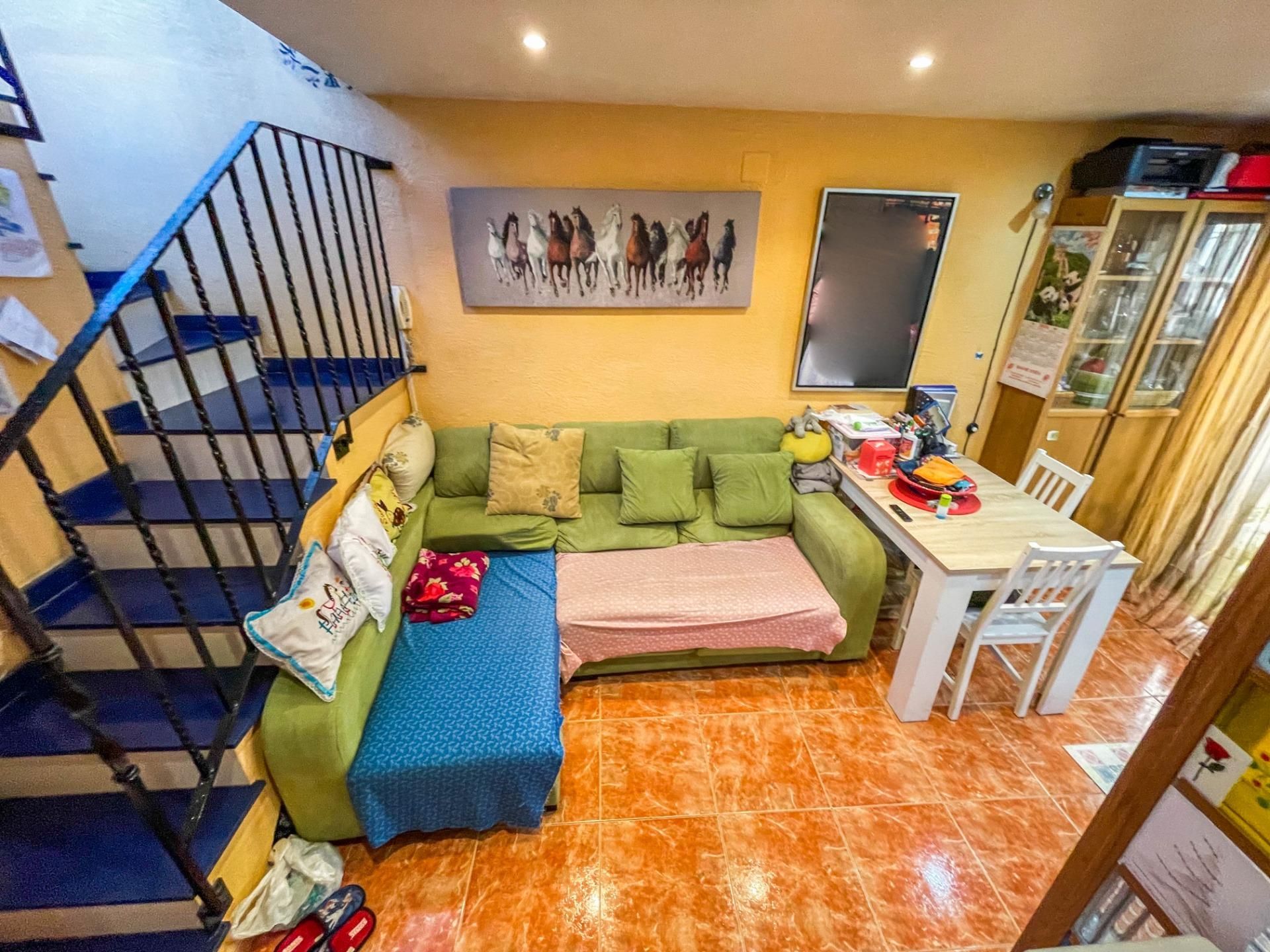 Sala d'estar de Dúplex en venda en Monistrol de Montserrat amb Aire condicionat, Terrassa i Balcó