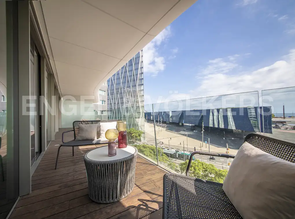 Terraza de Piso de alquiler en Barcelona con Aire acondicionado, Calefacción y Piscina