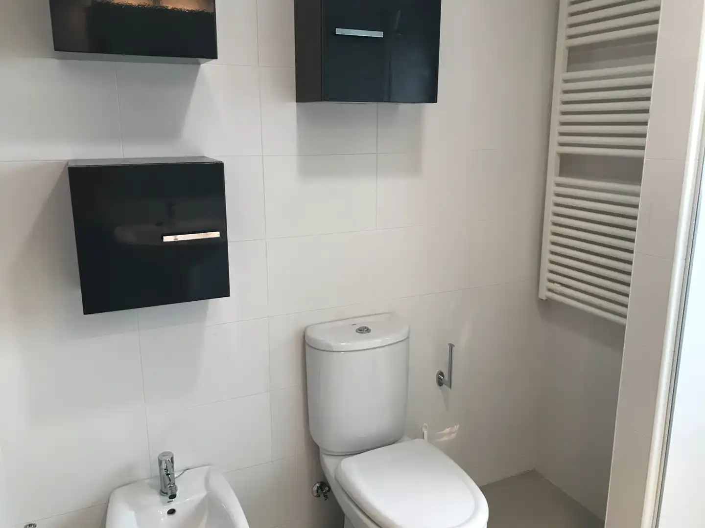 Baño de Piso de alquiler en Vigo  con Calefacción, Parquet y Trastero