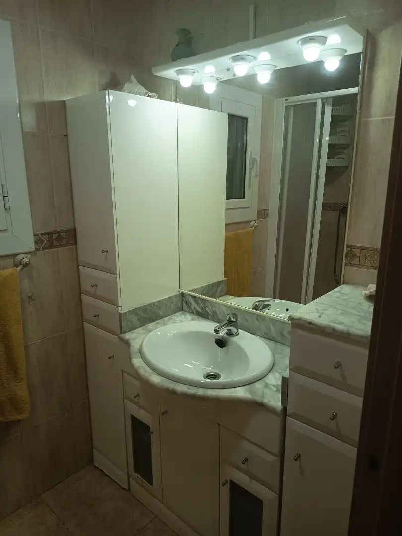 Badezimmer von Wohnung zum Verkauf in Calafell mit Terrasse und Möbliert