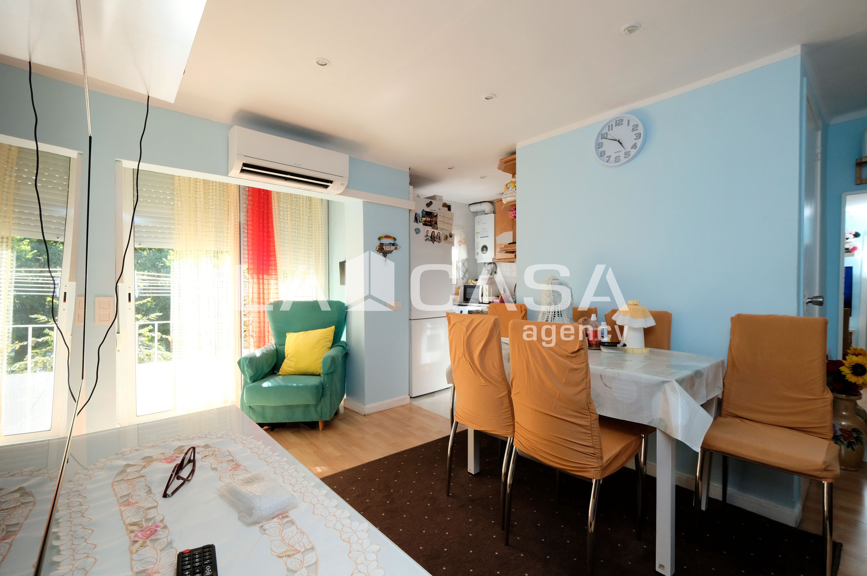 Flat for sale in  Barcelona Capital  with Heating