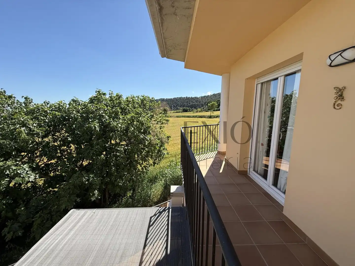 Terrassa de Casa o xalet en venda en Sant Julià de Ramis amb Aire condicionat, Calefacció i Jardí privat