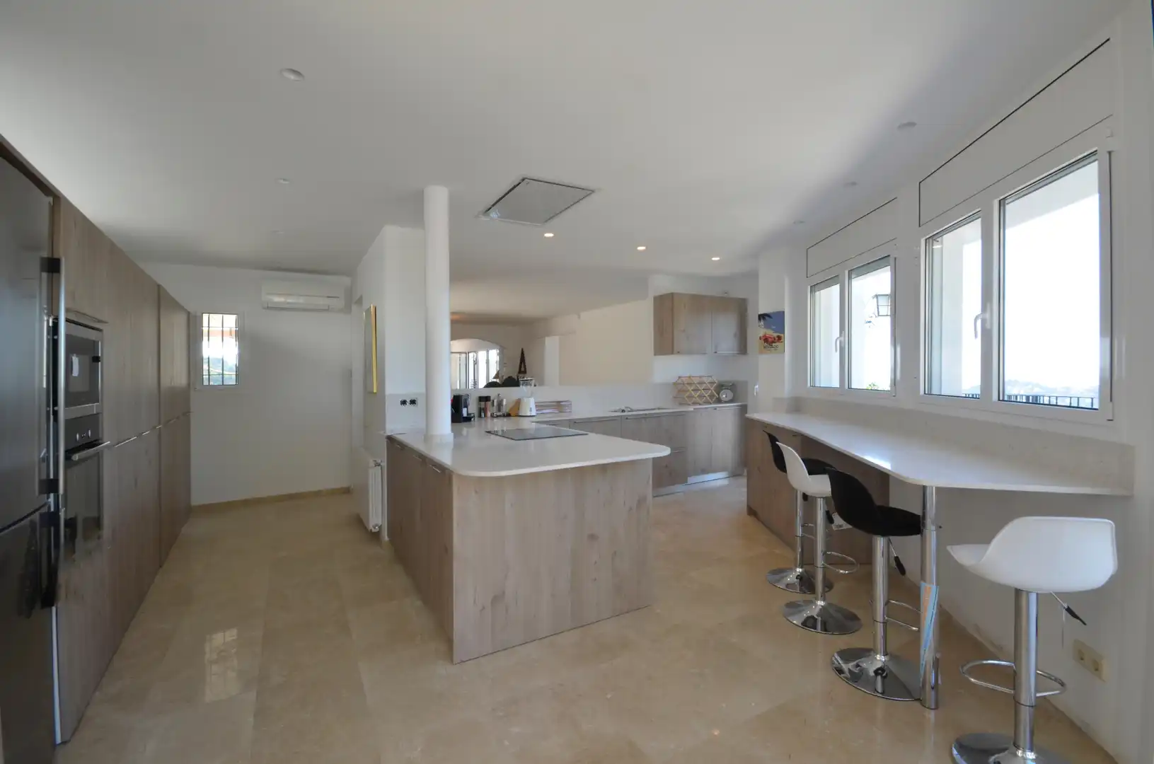 Detached house with pool for sale in Carrer Petunies, imagen 8