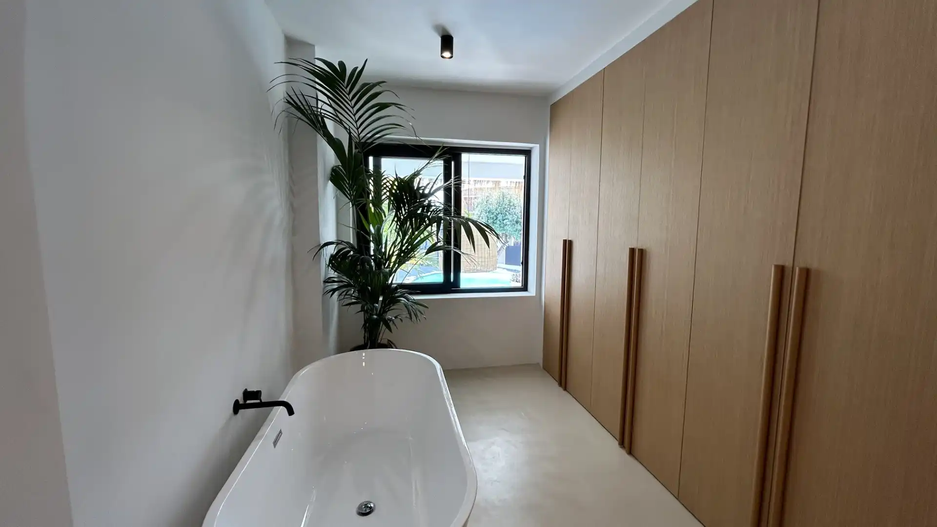 Badezimmer von Haus oder Chalet zum Verkauf in Torremolinos mit Klimaanlage, Heizung und Privatgarten