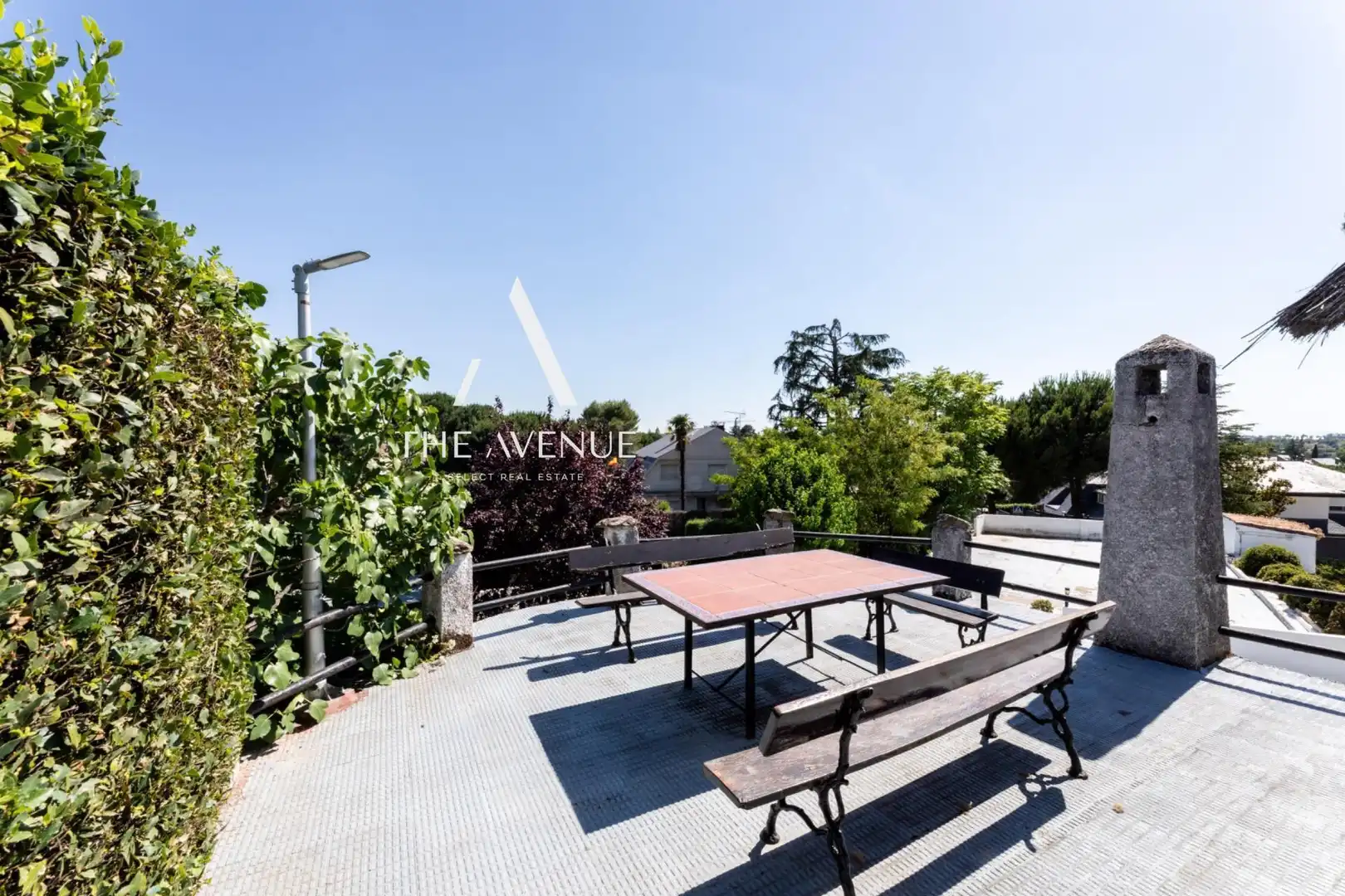 Terrassa de Casa o xalet en venda en Boadilla del Monte amb Calefacció, Jardí privat i Terrassa