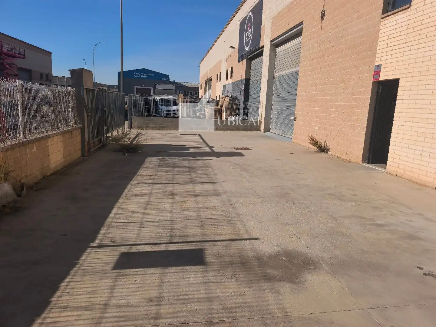 Vista exterior de Nau industrial de lloguer en Castellar del Vallès