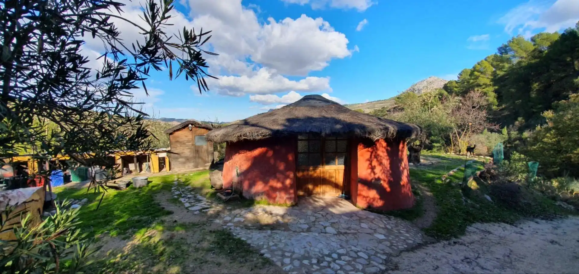Vista exterior de Finca rústica en venda en El Burgo amb Calefacció, Jardí privat i Traster