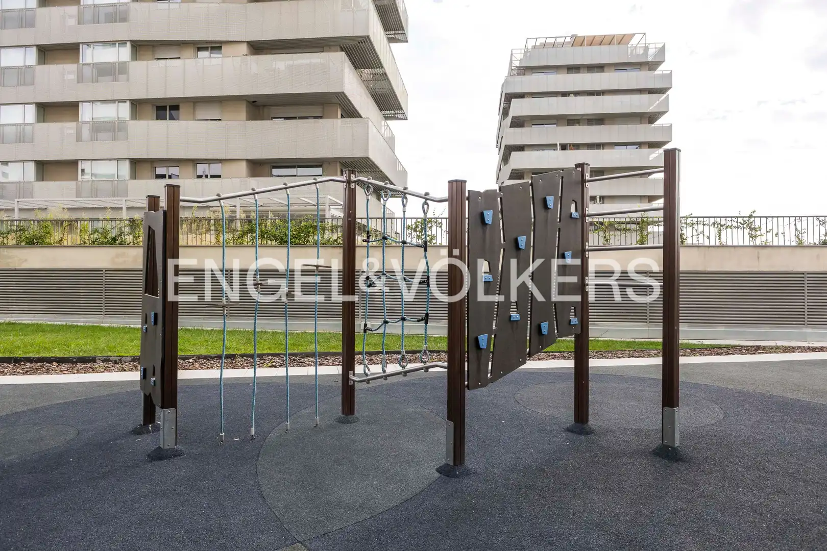 Terrace of Flat for rent in Madrid  with Air Conditioner, Heating and Terrace