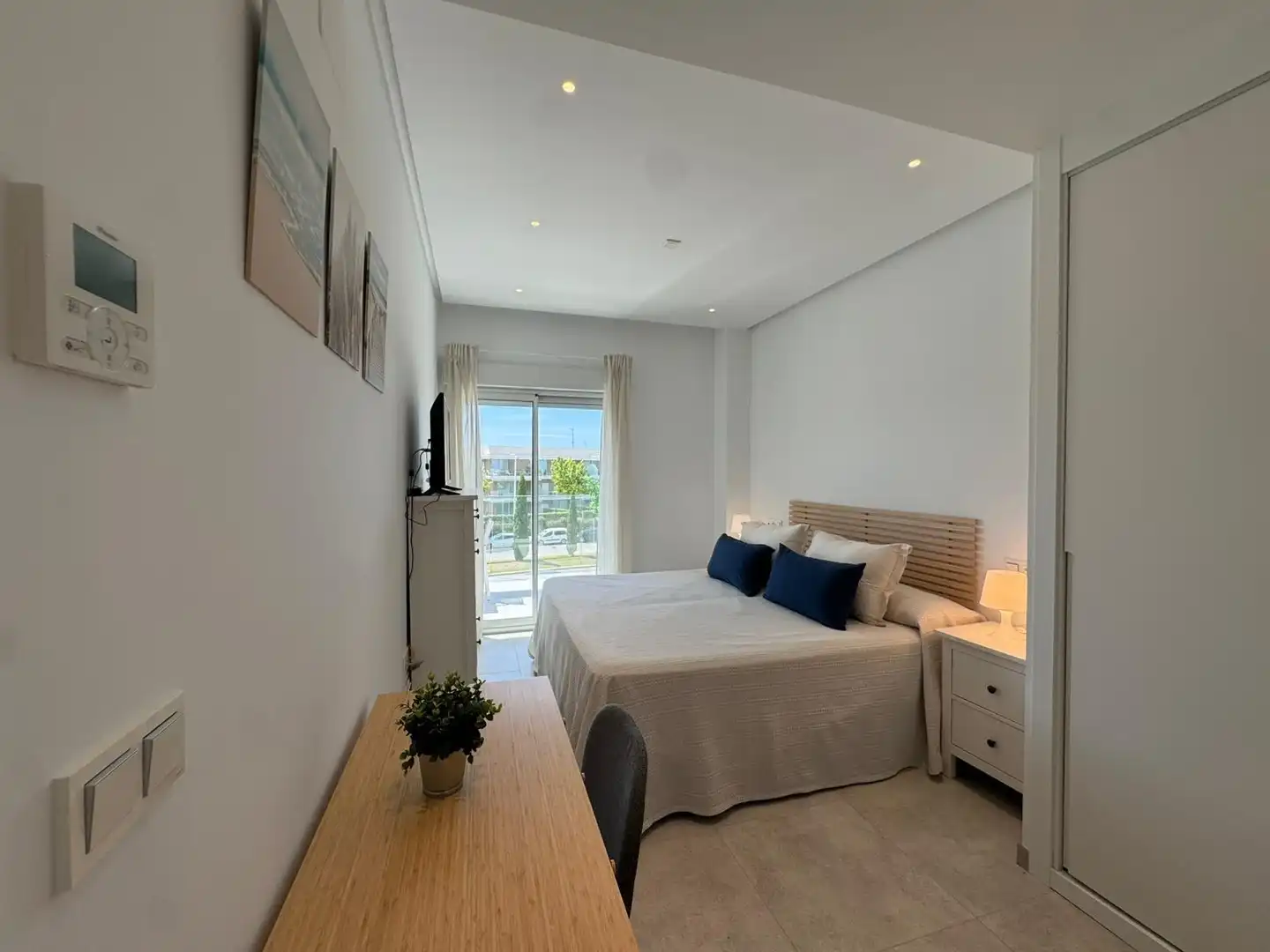 Dormitori de Apartament en venda en Chipiona amb Terrassa, Traster i Moblat