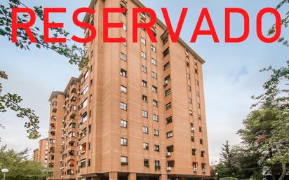 Exterior view of Flat for sale in  Madrid Capital  with Heating and Community pool